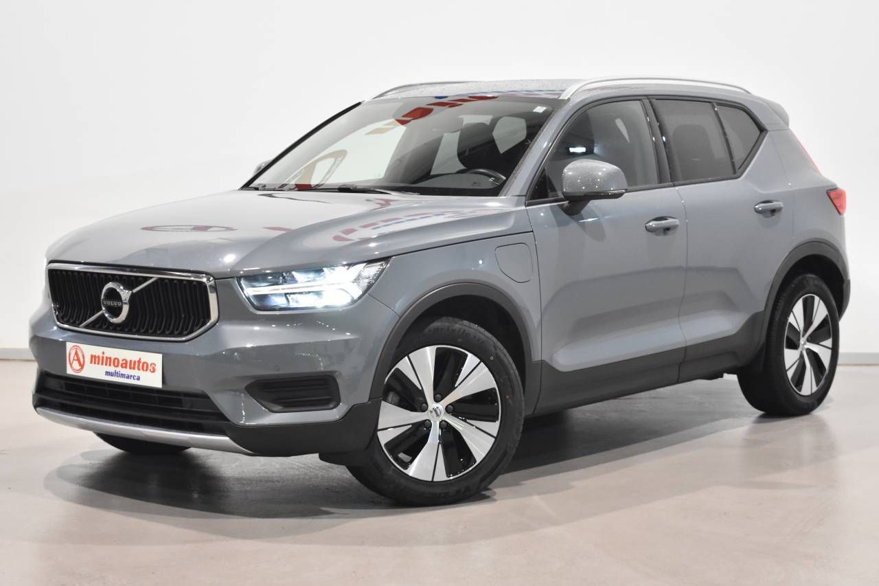 VOLVO XC40 1.5 T5 261 CV 2WD MOMENTUM - foto 4
