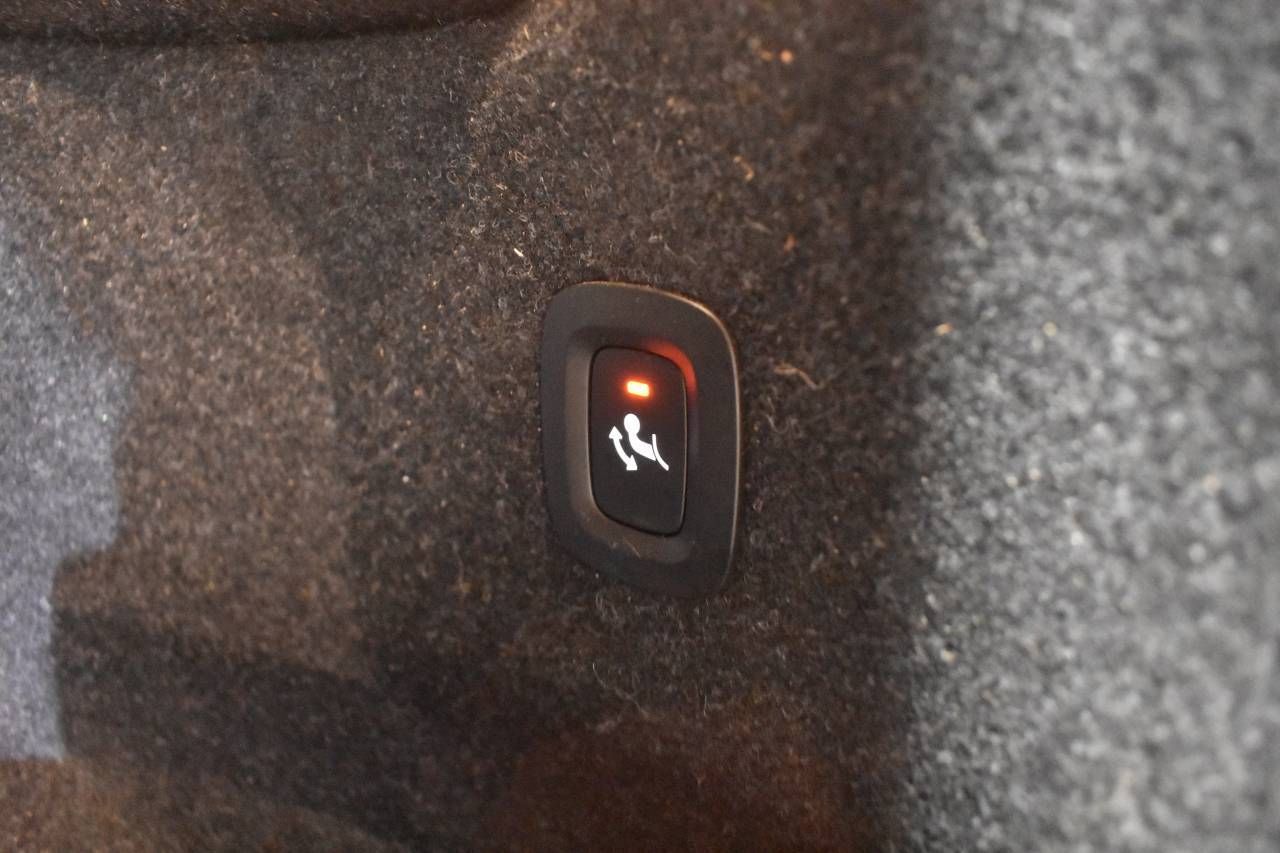 VOLVO XC40 1.5 T5 261 CV 2WD MOMENTUM - foto 26