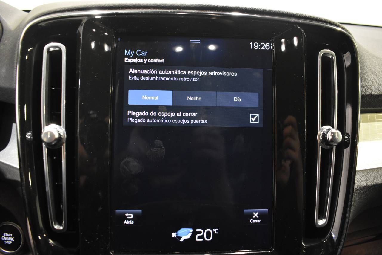 VOLVO XC40 1.5 T5 261 CV 2WD MOMENTUM - foto 45