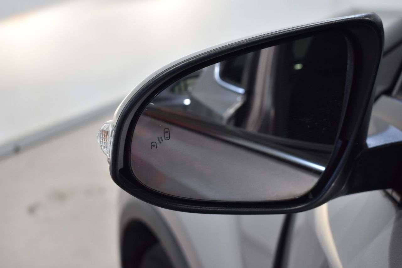 TOYOTA C-HR 1.8 HYBRID 122 CV GRAPHIC - foto 49