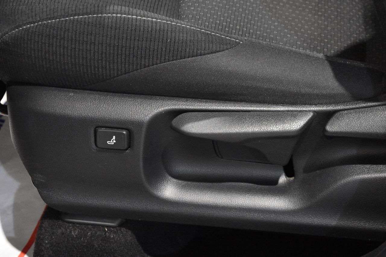 TOYOTA C-HR 1.8 HYBRID 122 CV GRAPHIC - foto 15