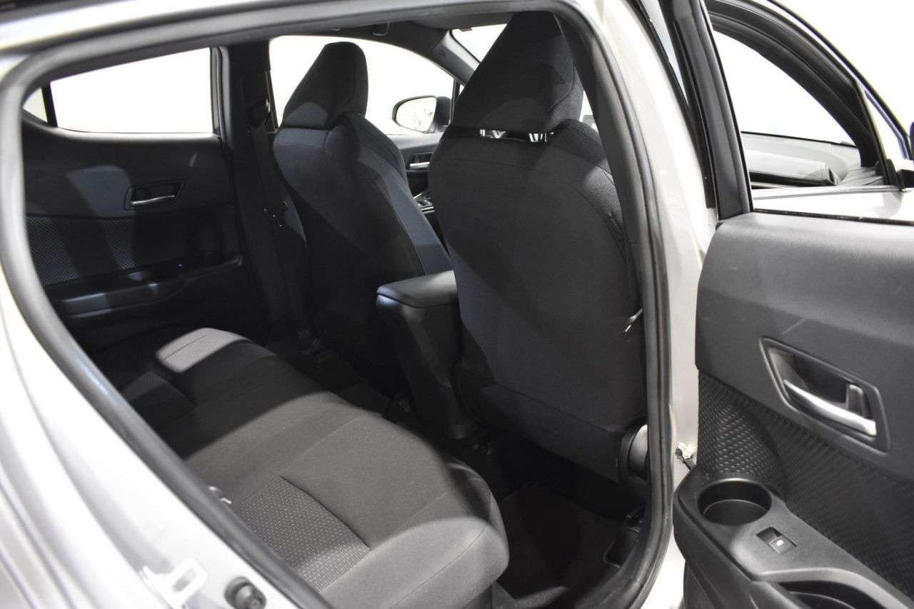 TOYOTA C-HR 1.8 HYBRID 122 CV GRAPHIC - foto 23