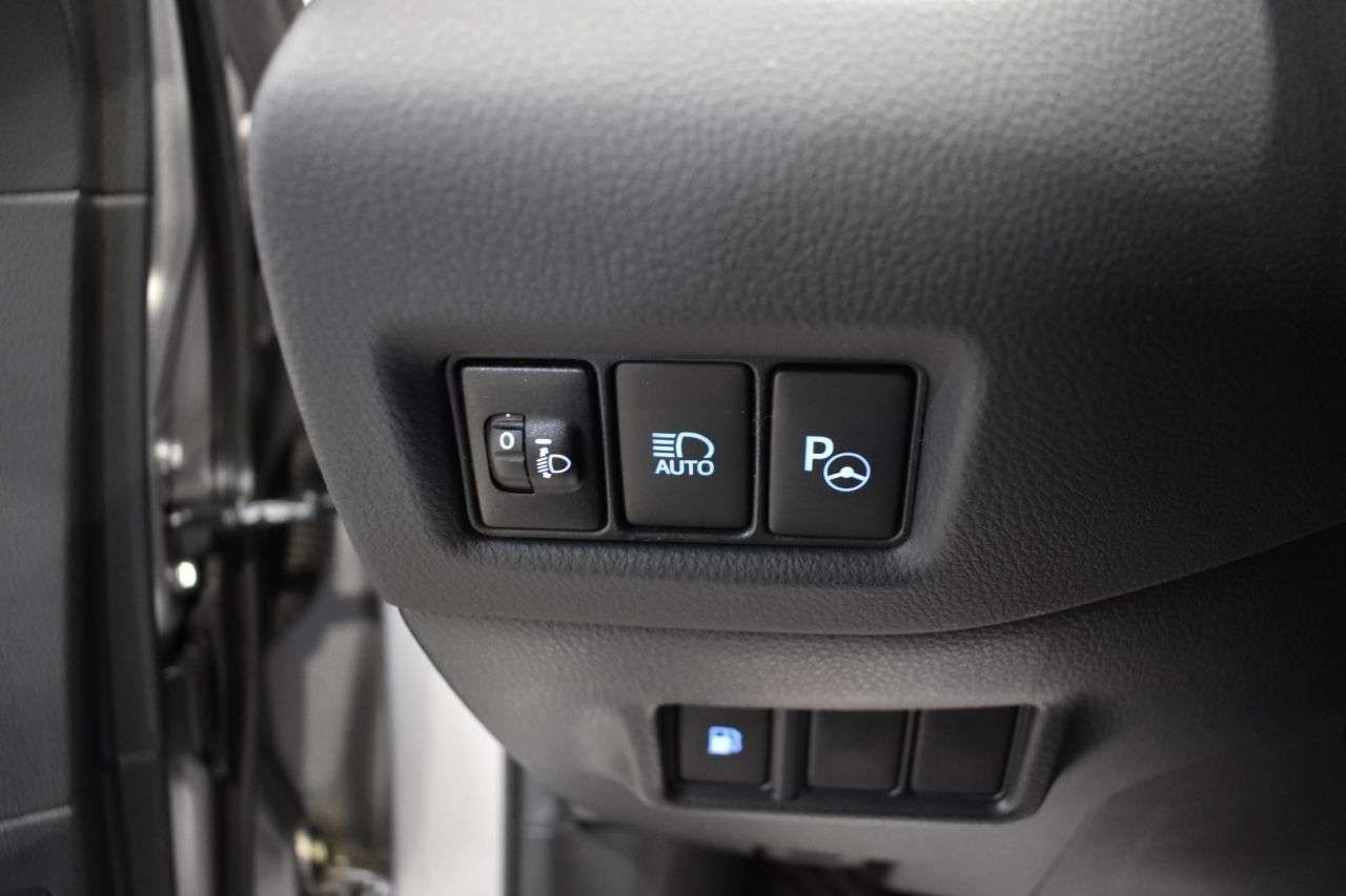 TOYOTA C-HR 1.8 HYBRID 122 CV GRAPHIC - foto 47