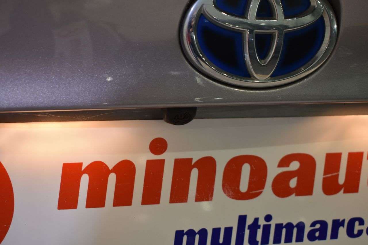 TOYOTA C-HR 1.8 HYBRID 122 CV GRAPHIC - foto 54