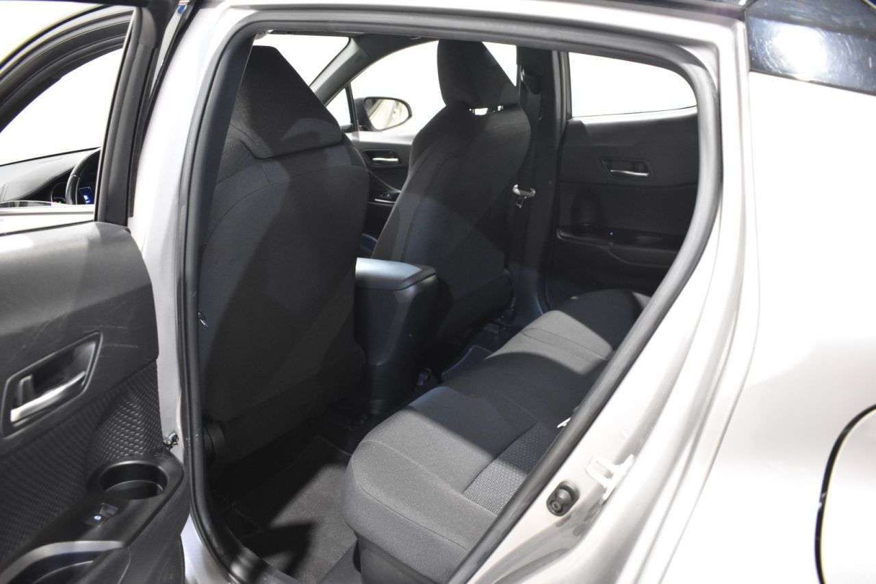 TOYOTA C-HR 1.8 HYBRID 122 CV GRAPHIC - foto 20