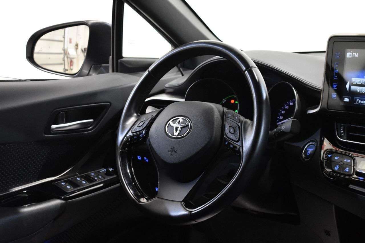 TOYOTA C-HR 1.8 HYBRID 122 CV GRAPHIC - foto 11