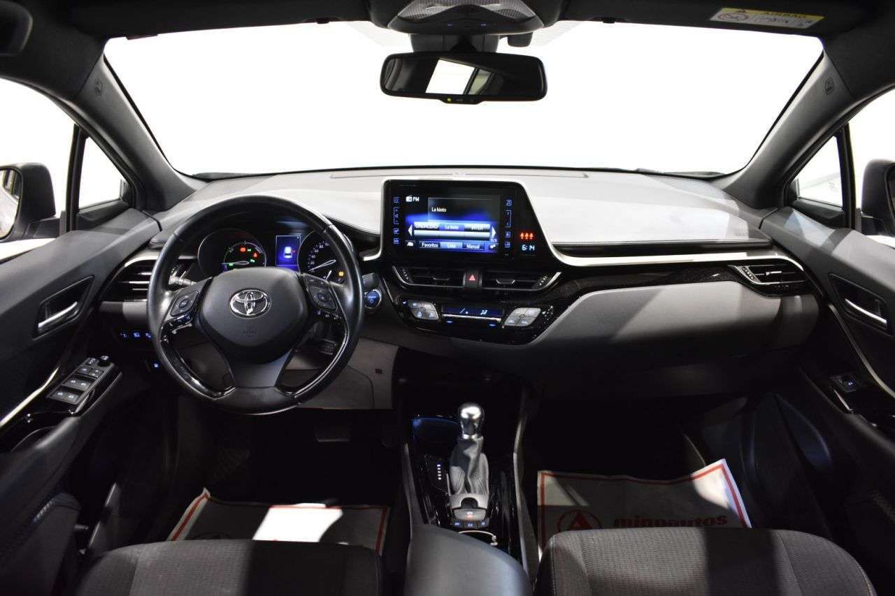 TOYOTA C-HR 1.8 HYBRID 122 CV GRAPHIC - foto 8
