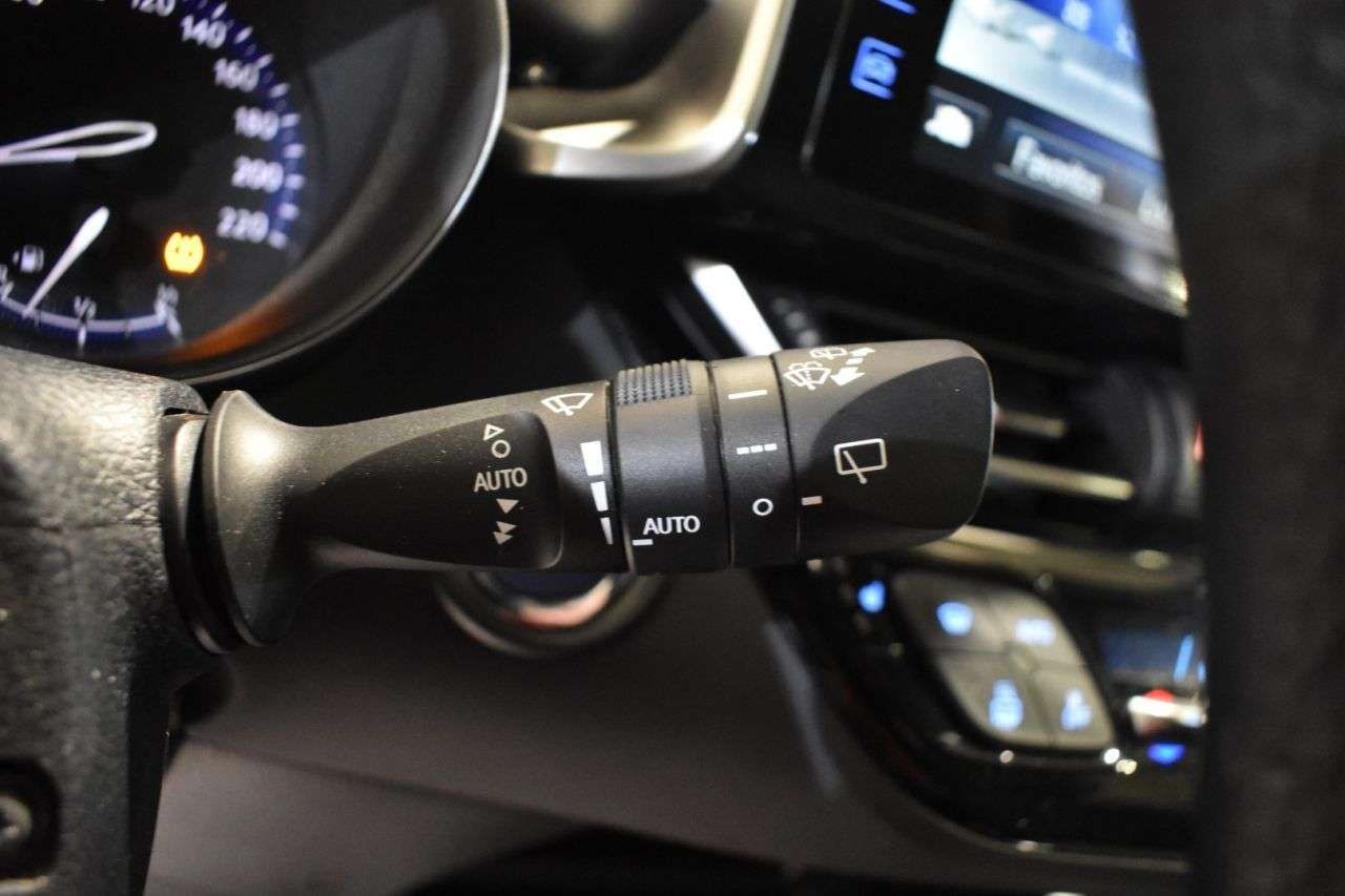 TOYOTA C-HR 1.8 HYBRID 122 CV GRAPHIC - foto 32