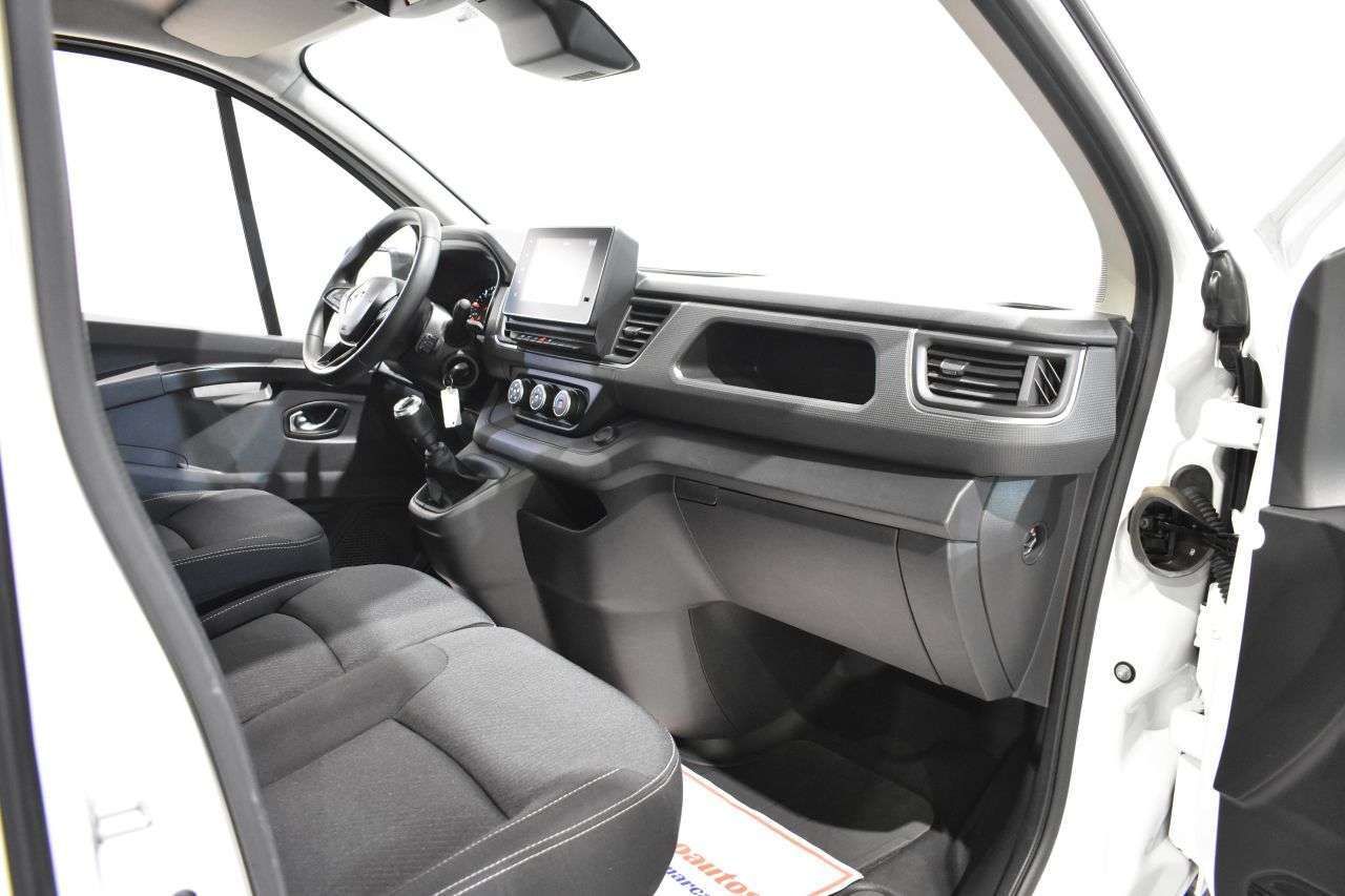 RENAULT TRAFIC FURGÓN 2800 KG L1H1 2.0 BLUE DCI 130 CV GRAND - foto 10