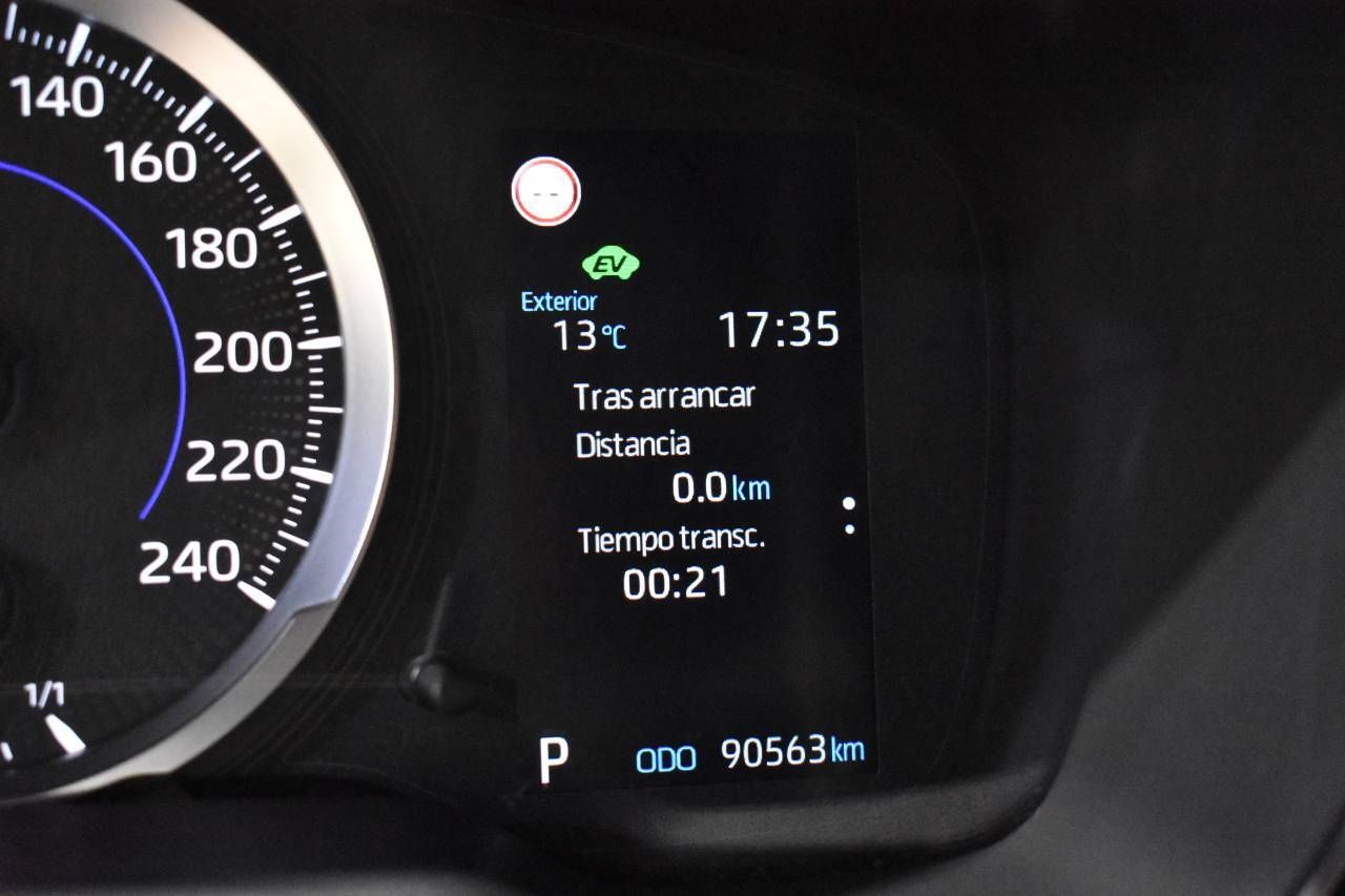 TOYOTA COROLLA TOURING SPORTS 1.8 HYBRID 125H E-CTV BUSINESS - foto 34