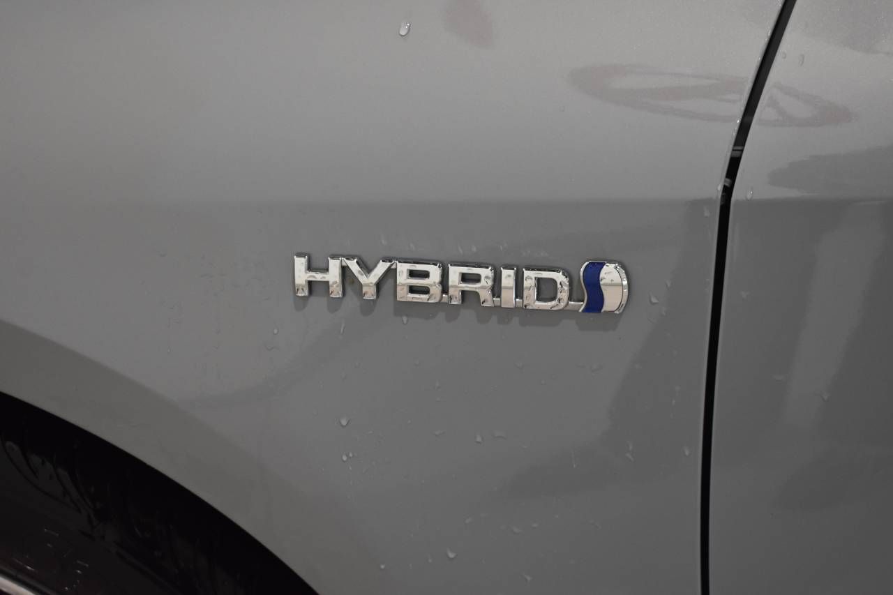 TOYOTA COROLLA TOURING SPORTS 1.8 HYBRID 125H E-CTV BUSINESS - foto 48