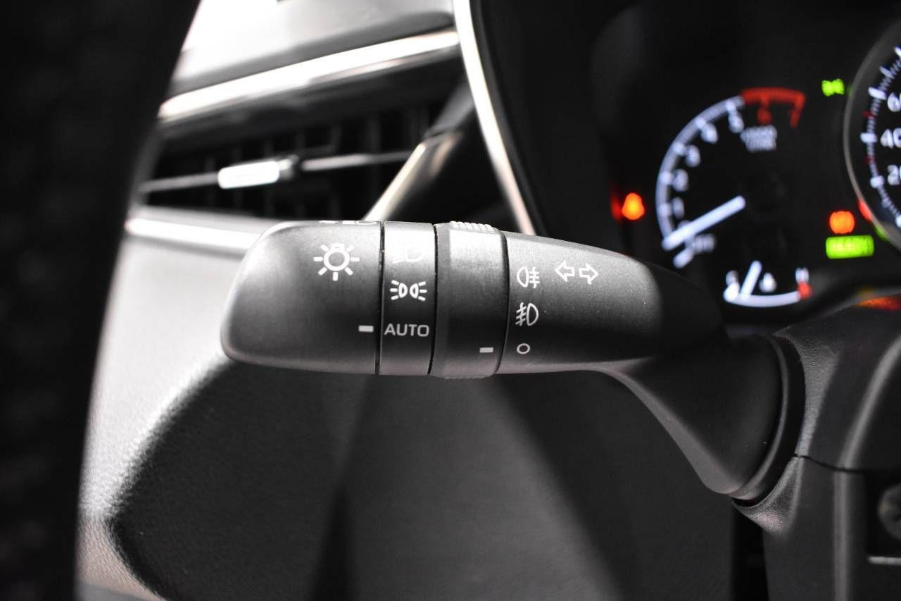 TOYOTA COROLLA TOURING SPORTS 1.8 HYBRID 125H E-CTV BUSINESS - foto 27