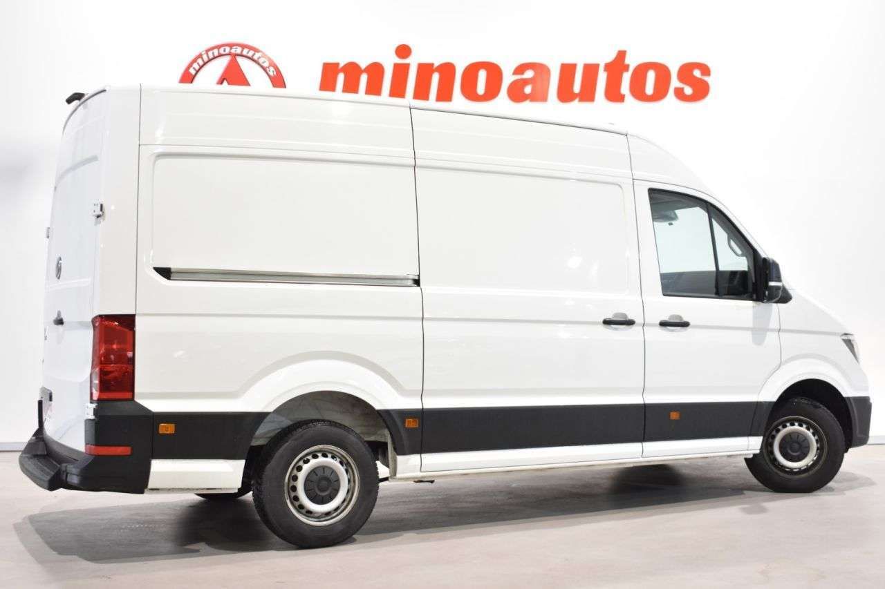 VW CRAFTER FURGÓN 30 L3H2 2.0 TDI 140 CV FWD BUSINESS - foto 3
