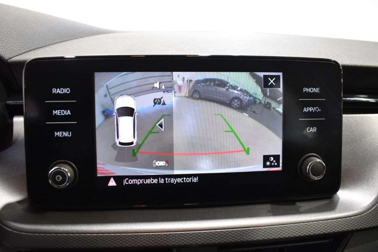 SKODA KAMIQ 1.0 TSI 110 CV DSG7 AMBITION - foto 19