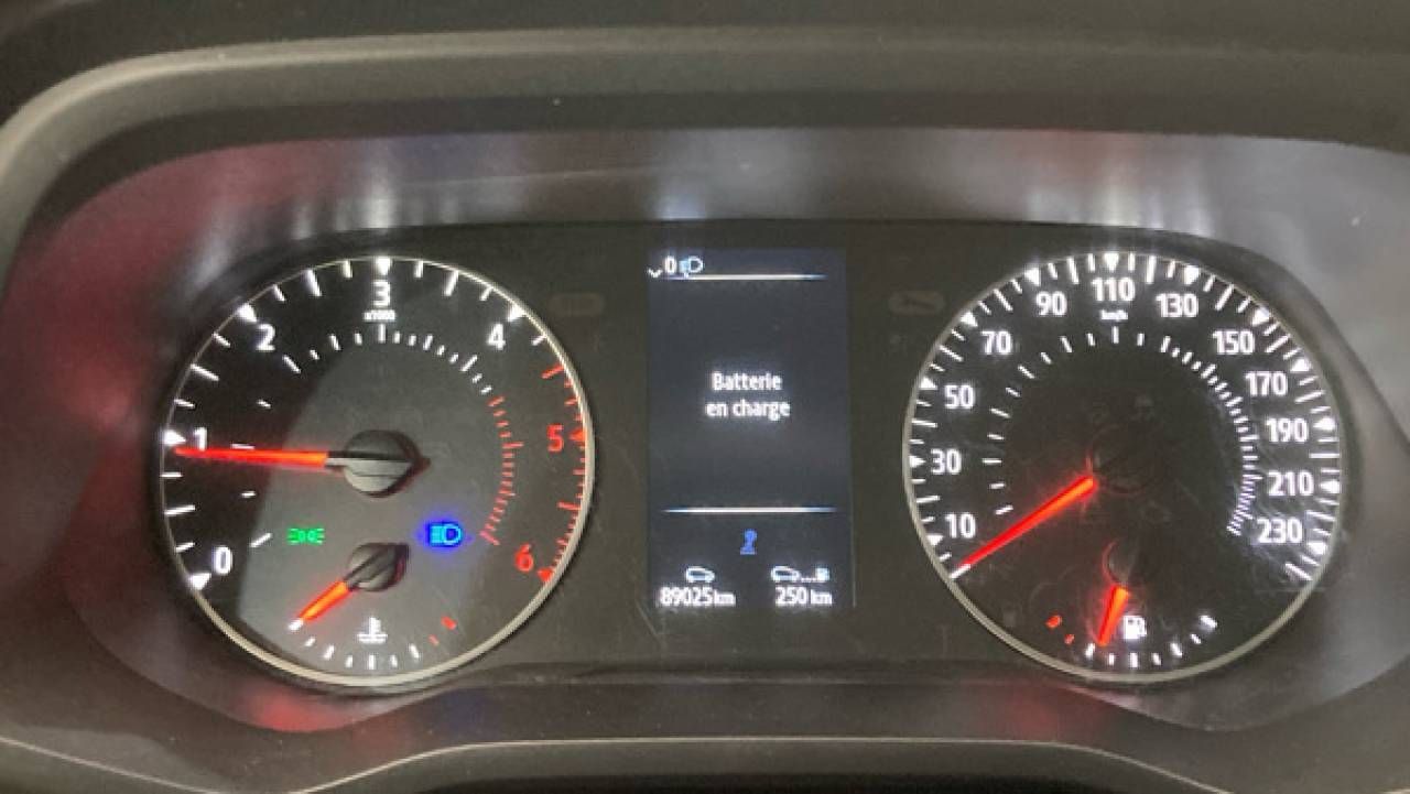 RENAULT TRAFIC FURGÓN IR 3000 KG L2H1 2.0 DCI 130 CV ISOTERM - foto 12