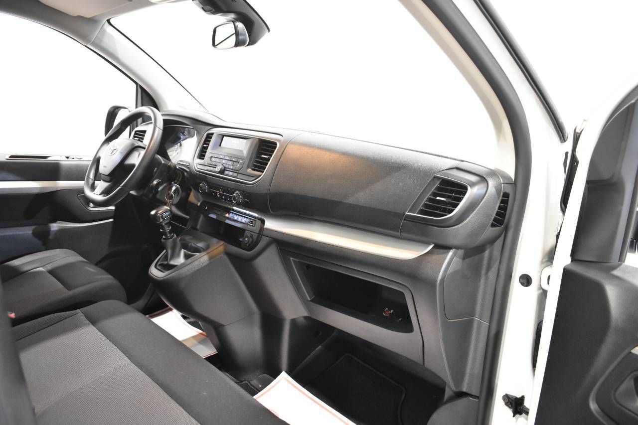 TOYOTA PROACE VERSO 1.5D 120 CV 9 PLAZAS - foto 11