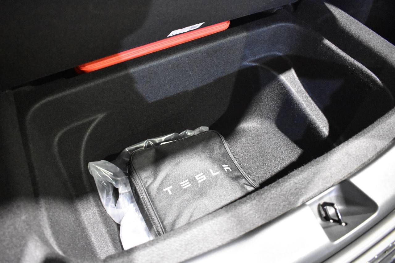 TESLA MODEL Y LONGE RANGE DUAL MOTOR AWD 514 CV - foto 30