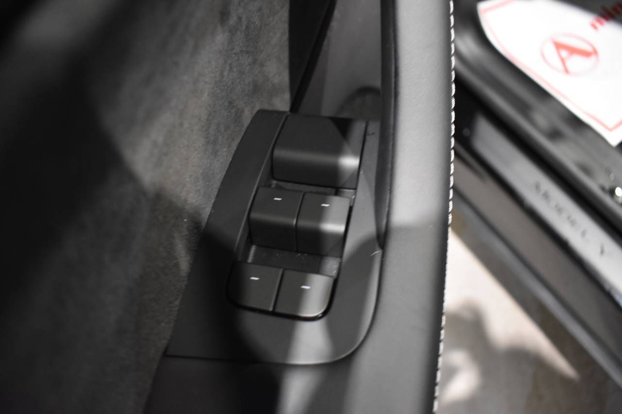 TESLA MODEL Y LONGE RANGE DUAL MOTOR AWD 514 CV - foto 61