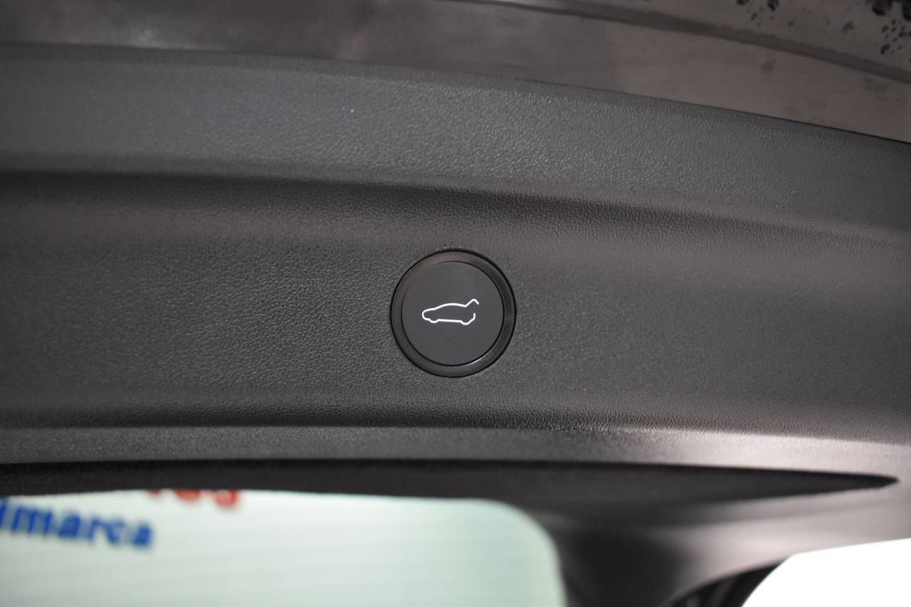 TESLA MODEL Y LONGE RANGE DUAL MOTOR AWD 514 CV - foto 31