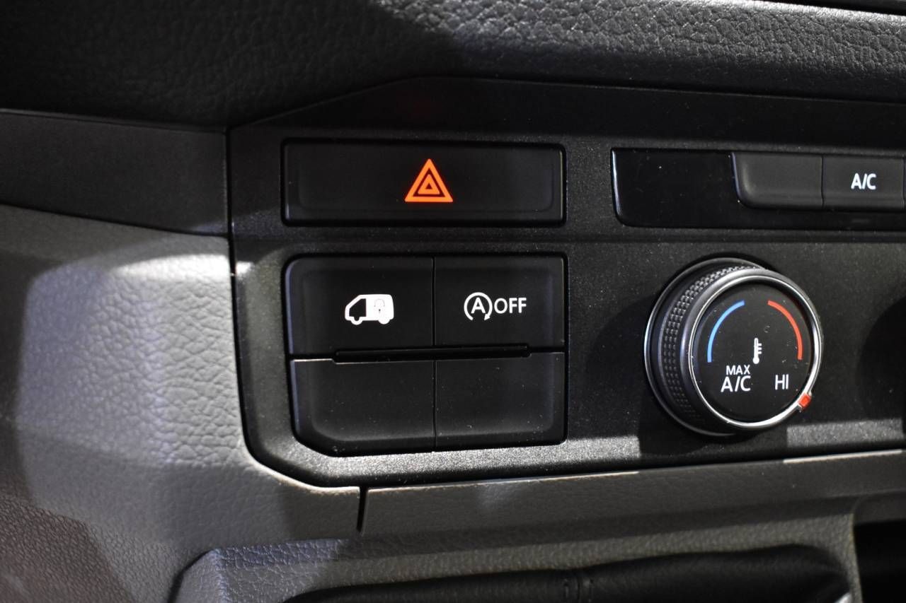 VW CRAFTER FURGÓN 35 L3H2 2.0 TDI 140 CV FWD - foto 17