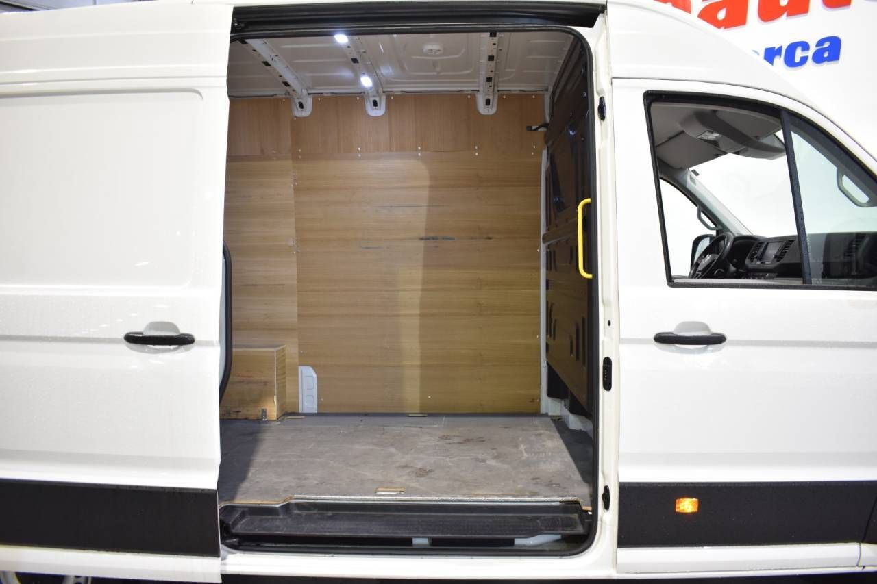 VW CRAFTER FURGÓN 35 L3H2 2.0 TDI 140 CV FWD - foto 11