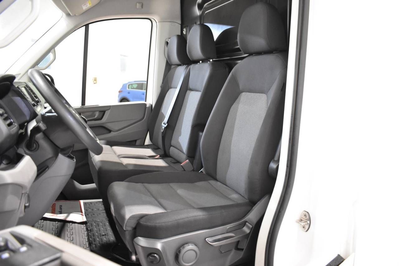 VW CRAFTER FURGÓN 35 L3H2 2.0 TDI 140 CV FWD - foto 8