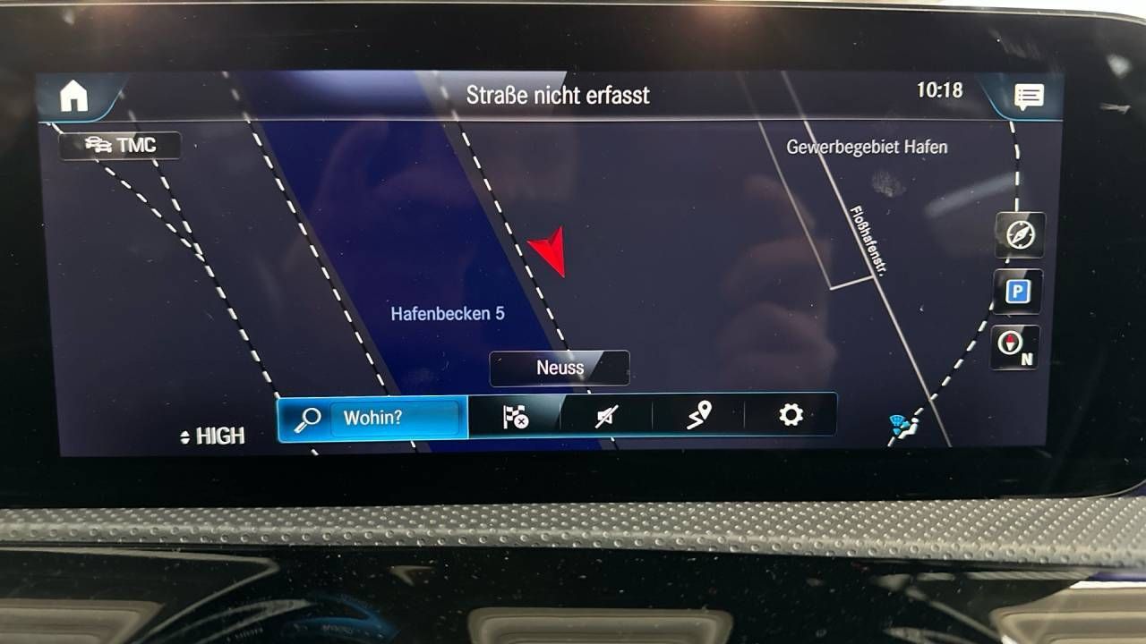 Mercedes CLA 250 SHOOTING BRAKE 8G-TRONIC AMG LINE - foto 11