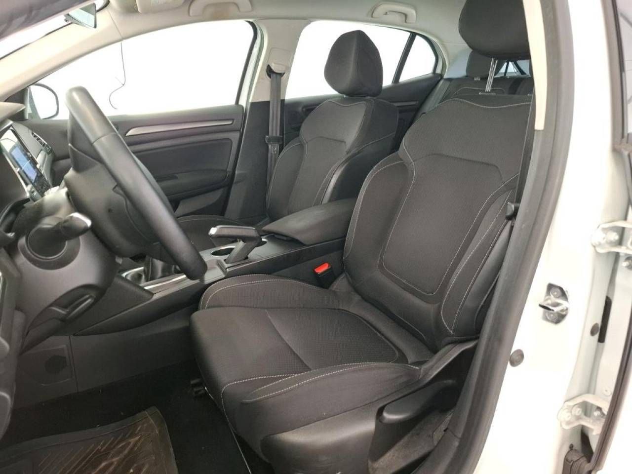 RENAULT MEGANE 1.5 DCI 115 CV BUSINESS - foto 5