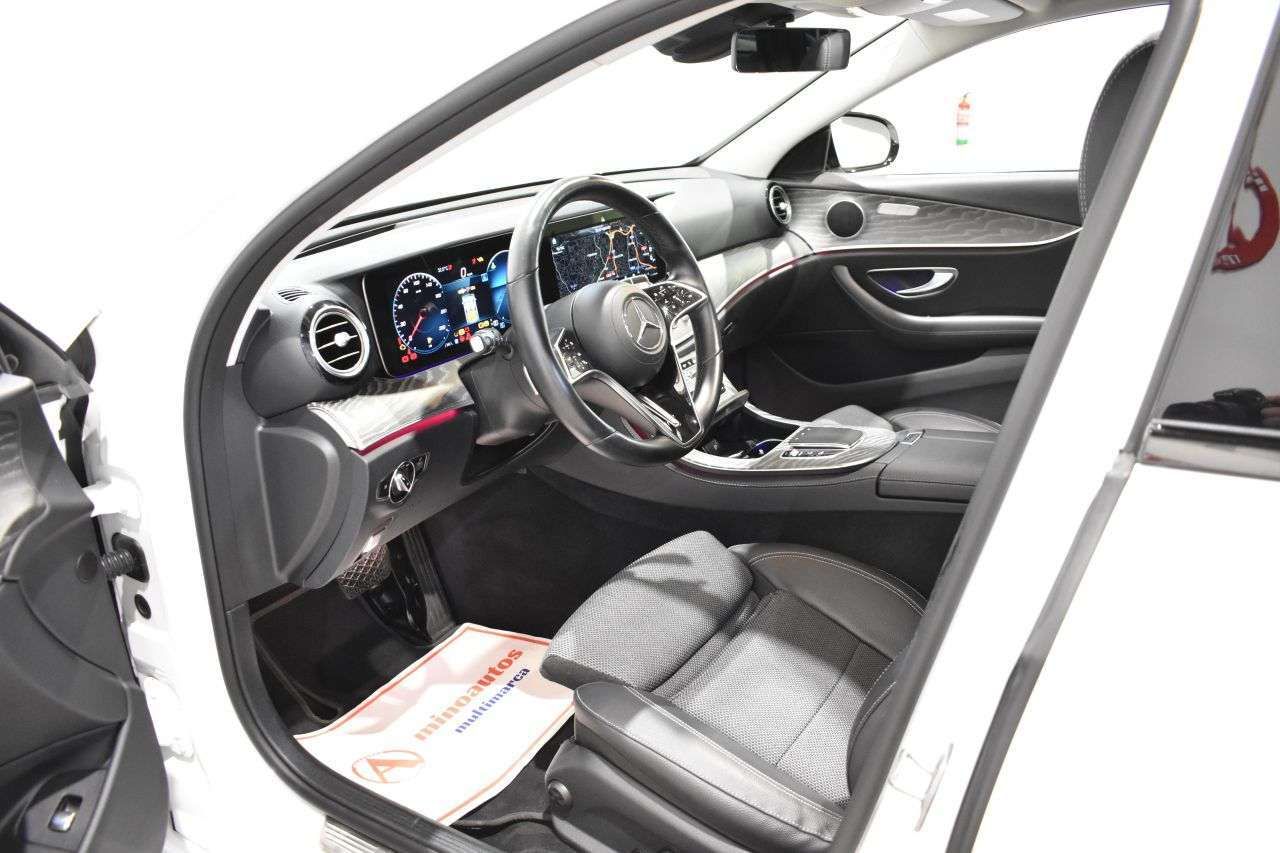 Mercedes Clase E 300D 4MATIC 9G-TRONIC AMG LINE - foto 20