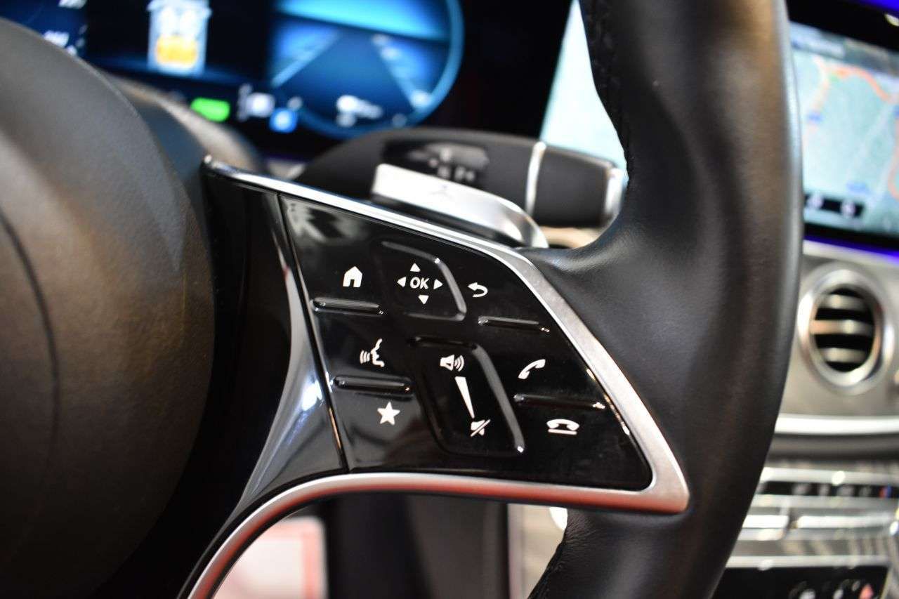 Mercedes Clase E 300D 4MATIC 9G-TRONIC AMG LINE - foto 40