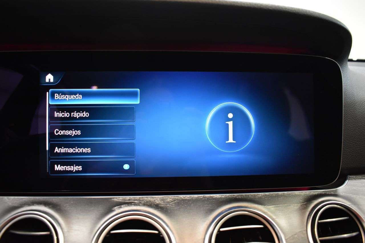 Mercedes Clase E 300D 4MATIC 9G-TRONIC AMG LINE - foto 61