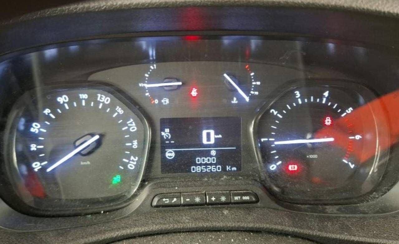 CITROEN JUMPY FURGÓN TALLA M 1.5 BLUEHDI 120 CV - foto 18