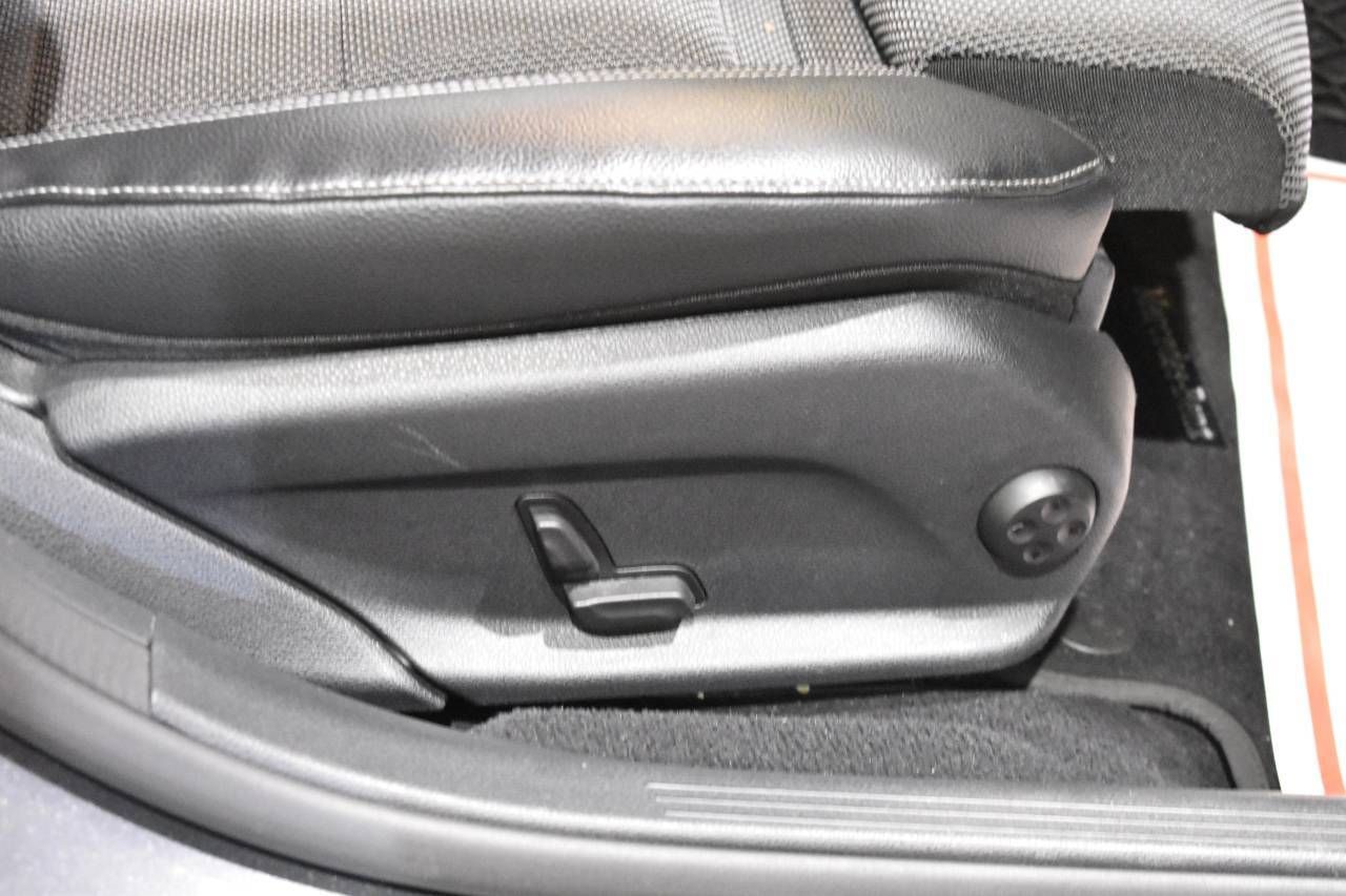 Mercedes Clase E 220D 194 CV 9G-TRONIC AMG LINE - foto 16