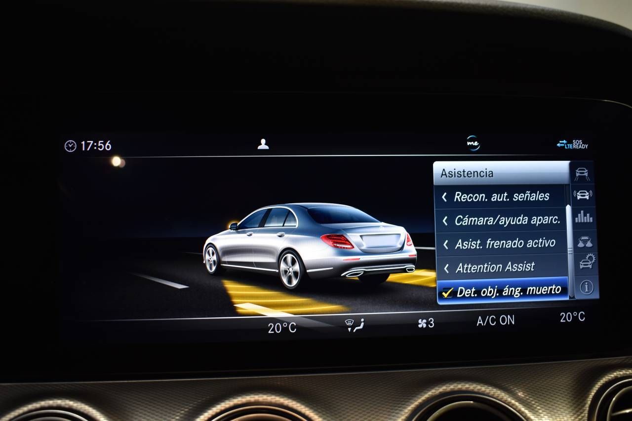 Mercedes Clase E 220D 194 CV 9G-TRONIC AMG LINE - foto 39