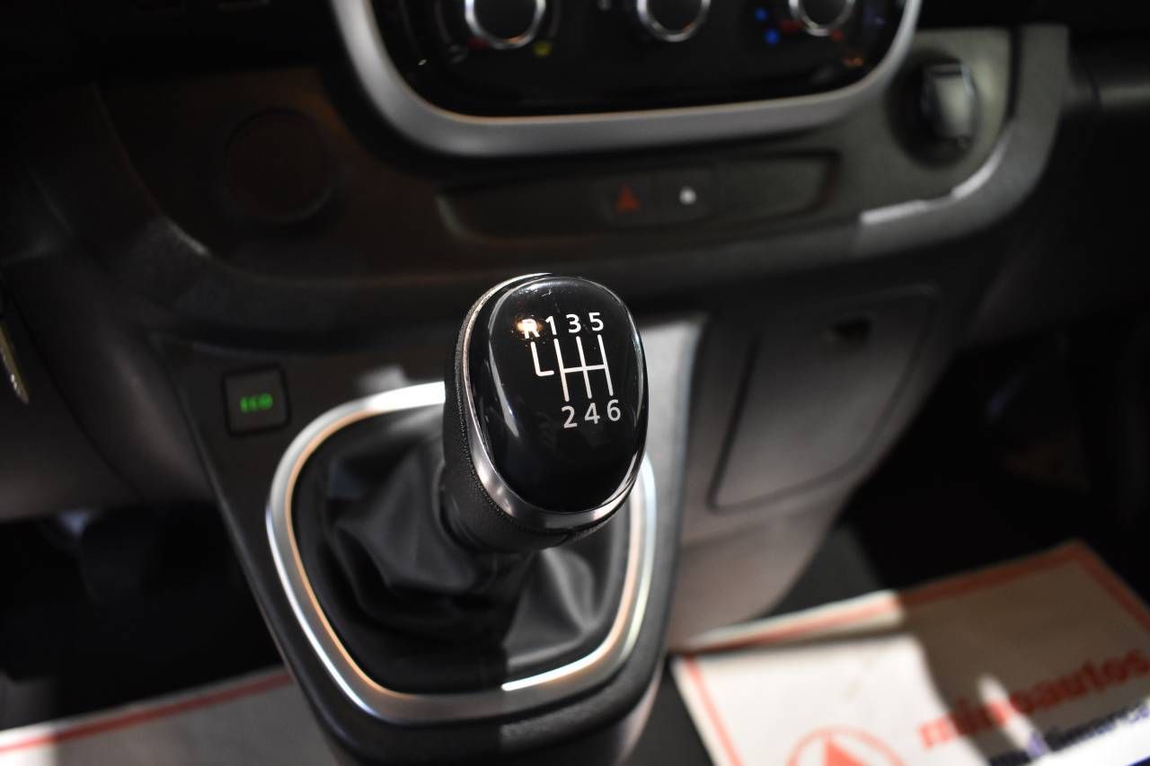 RENAULT TRAFIC FURGÓN 1000 KG L1H1 2.0 DCI 120 CV GRAND CONF - foto 16