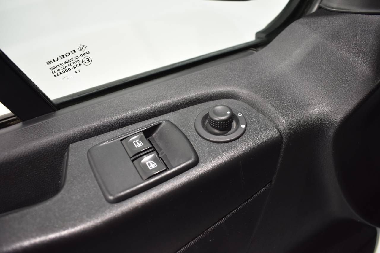 RENAULT TRAFIC FURGÓN 1200 KG L1H1 2.0 DCI 120 CV - foto 15