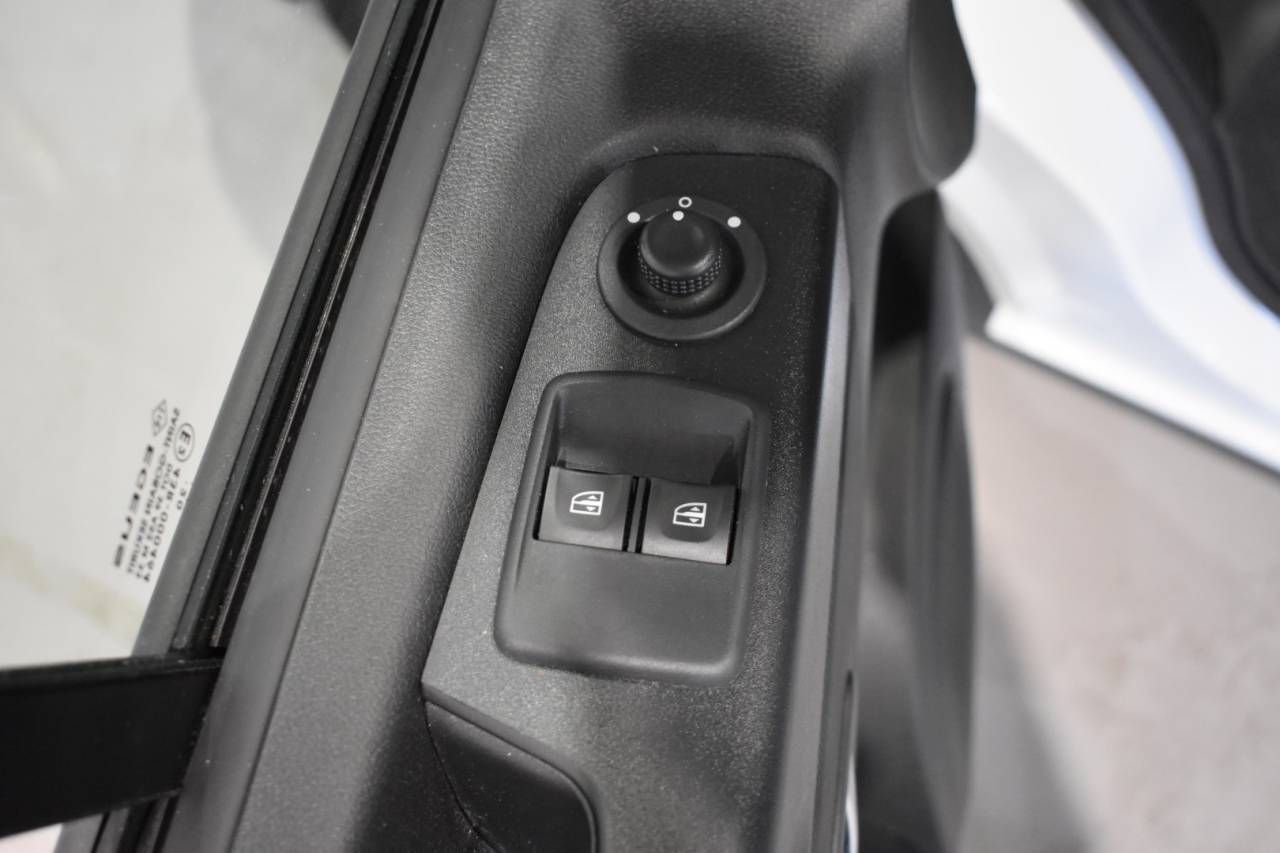 RENAULT TRAFIC FURGÓN 1300 KG L2H1 2.0 DCI 120 CV S&S - foto 19