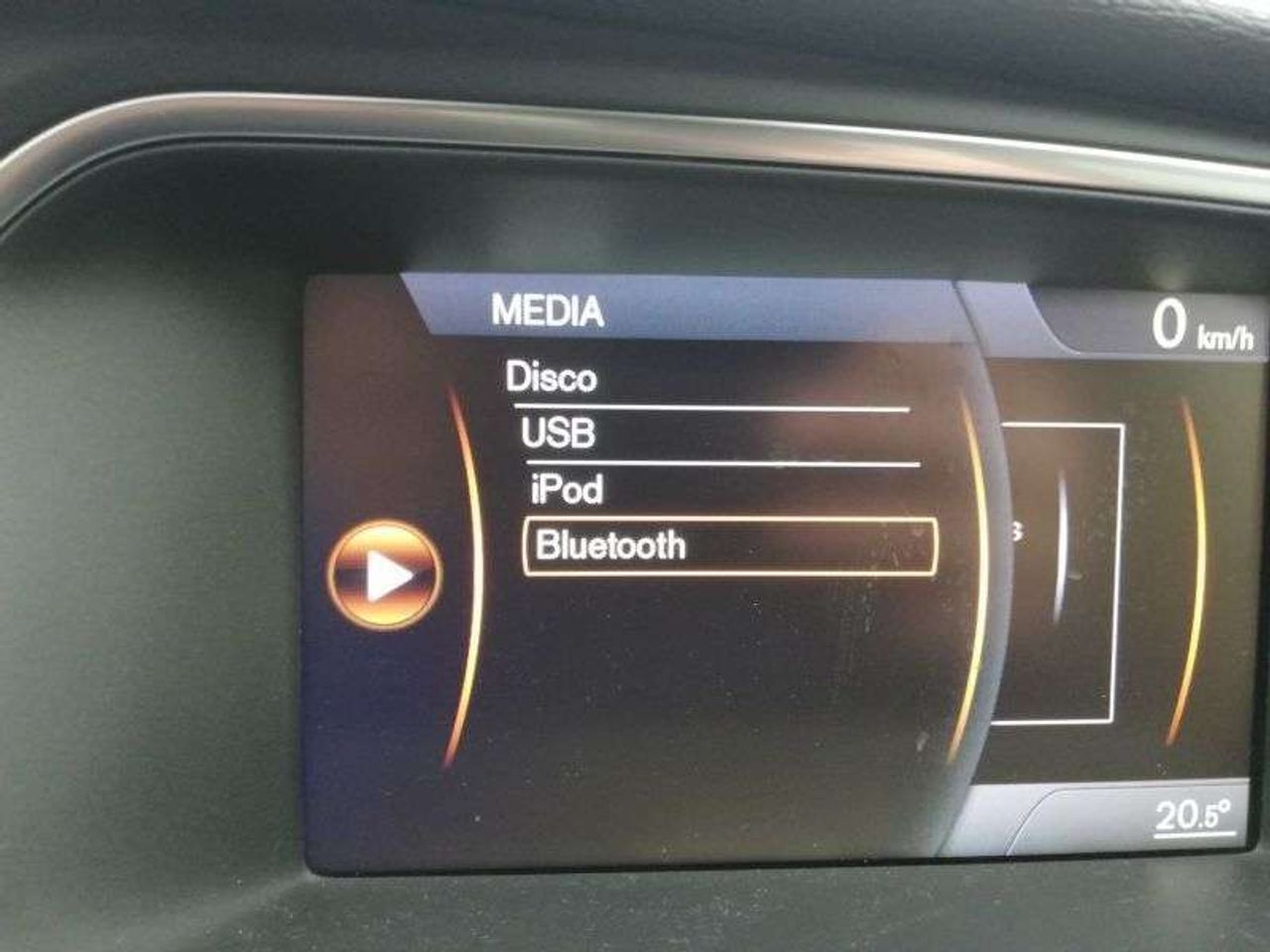 VOLVO V40 R-DESIGN 2.0 D3 150 CV - foto 19