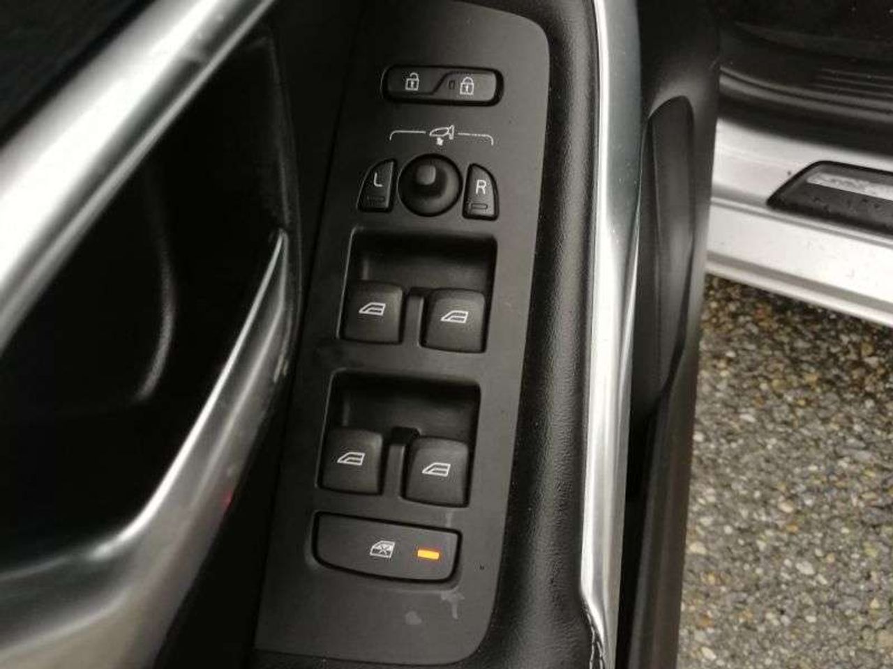 VOLVO V40 R-DESIGN 2.0 D3 150 CV - foto 9