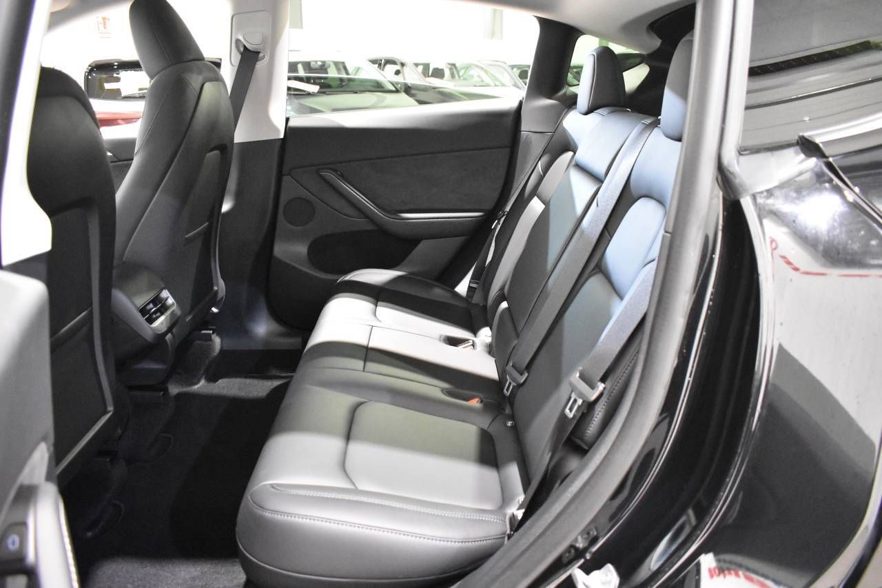 TESLA MODEL Y LONGE RANGE DUAL MOTOR AWD 514 CV - foto 14