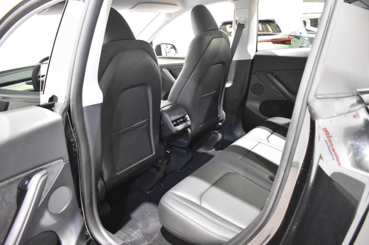 TESLA MODEL Y LONGE RANGE DUAL MOTOR AWD 514 CV - foto 15