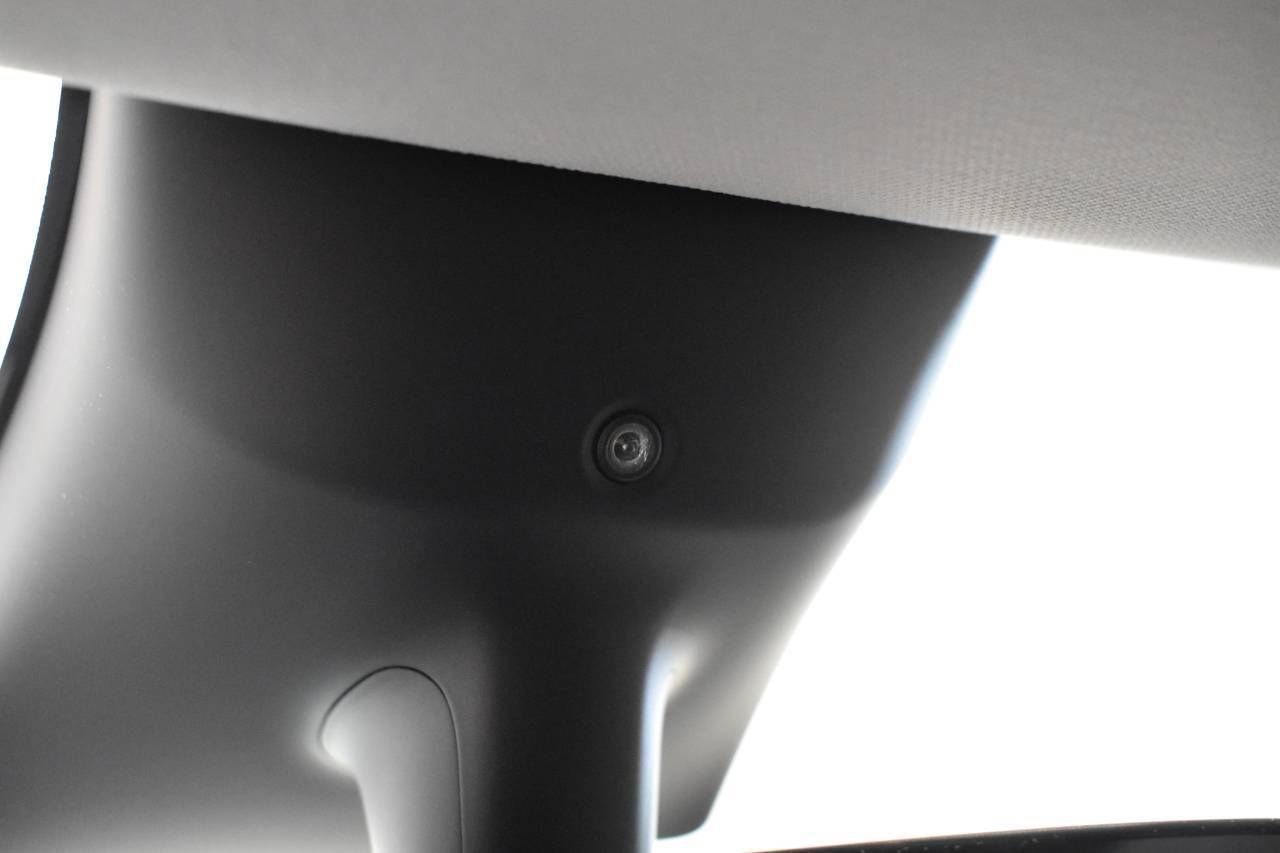 TESLA MODEL Y LONGE RANGE DUAL MOTOR AWD 514 CV - foto 25