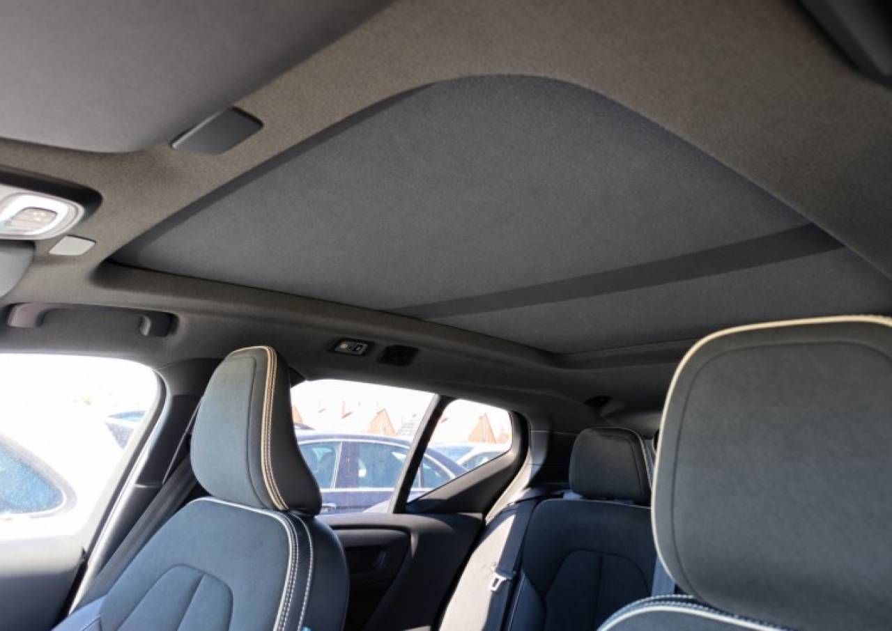 Volvo XC40 1.5 T5 PLUG IN HYBRID 252 CV R-DESIGN - foto 3