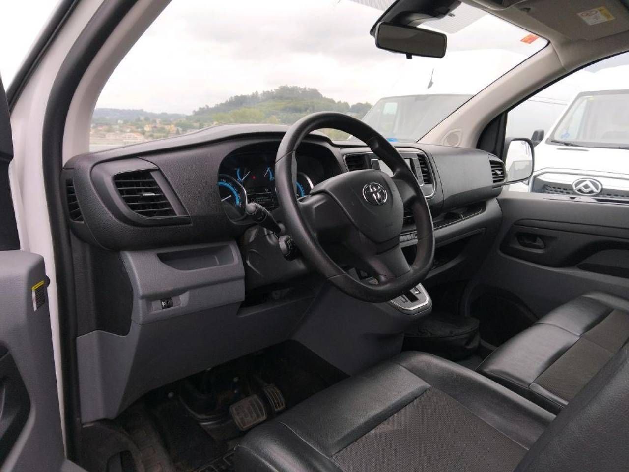 Toyota Proace FURGÓN 100% ELÉCTRICO VX L1 75KWH 136 CV - foto 3