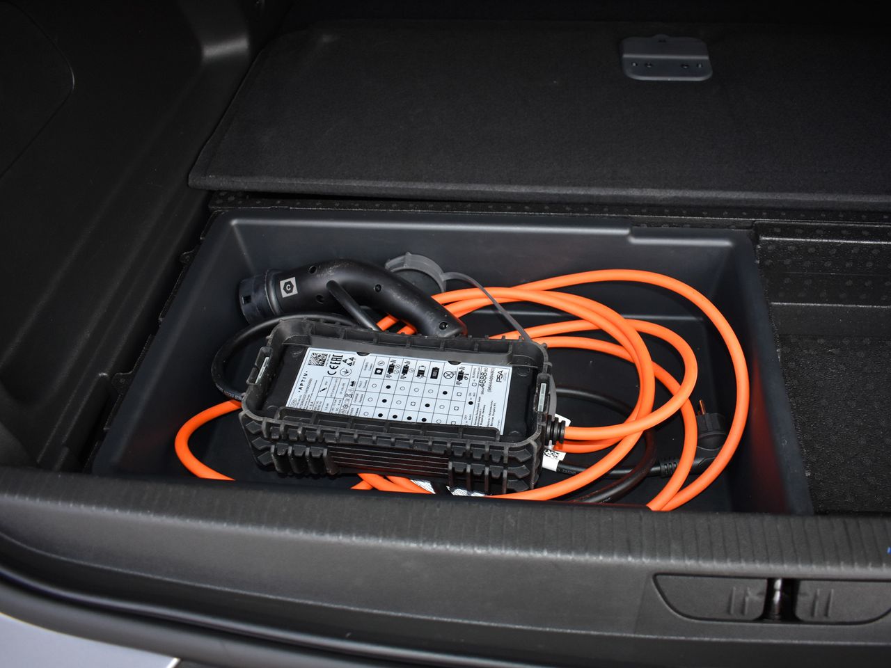 Opel Grandland X OPEL Grandland X 1.6 Turbo PHEV Ultimate - foto 28