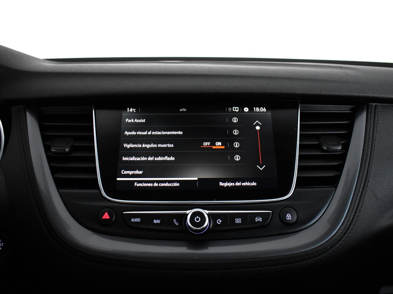 Opel Grandland X OPEL Grandland X 1.6 Turbo PHEV Ultimate - foto 17