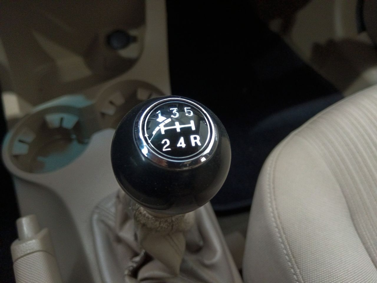 Kia Sportage Concept - foto 12