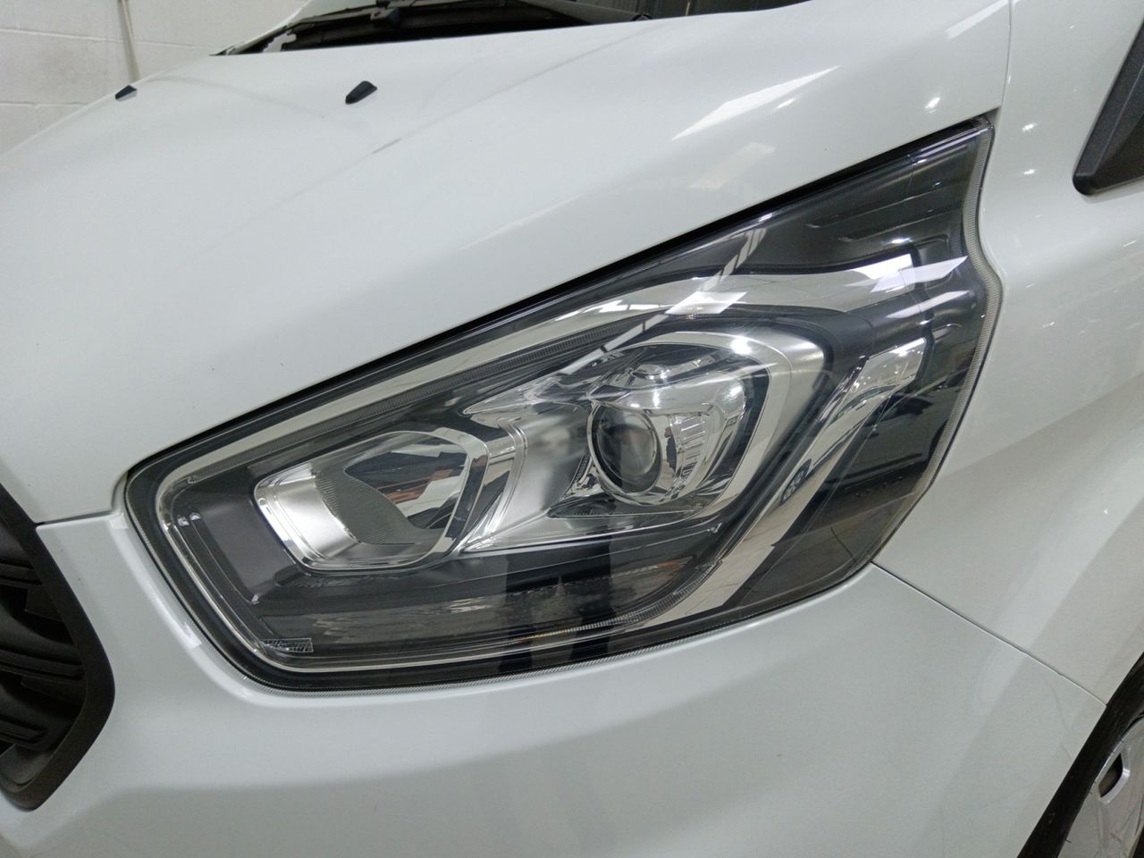 Ford Transit Custom 2.0 TDCi 320 L1 - foto 18