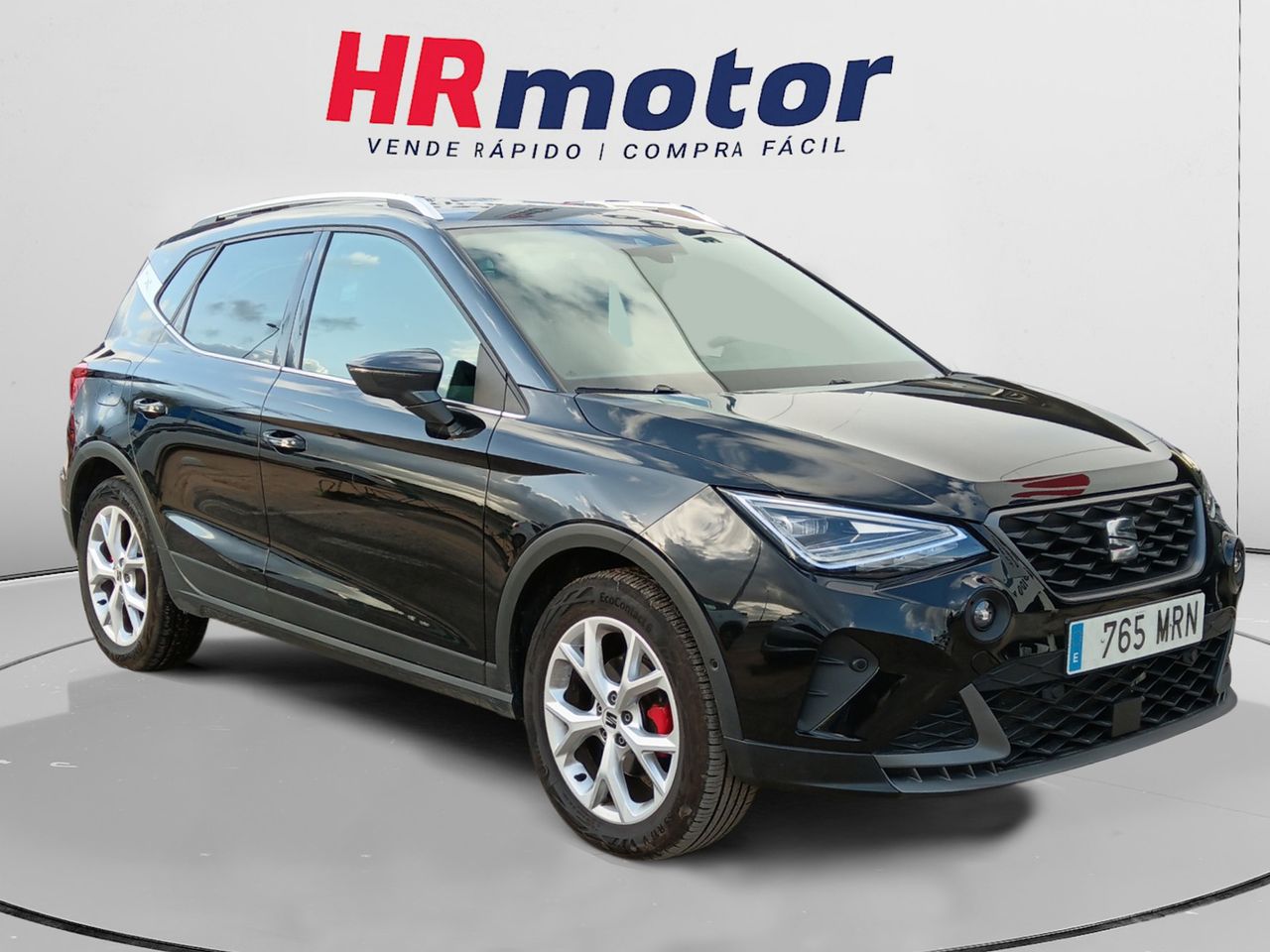 Linterna led con cargador  de segunda mano - seat arona 2024 /