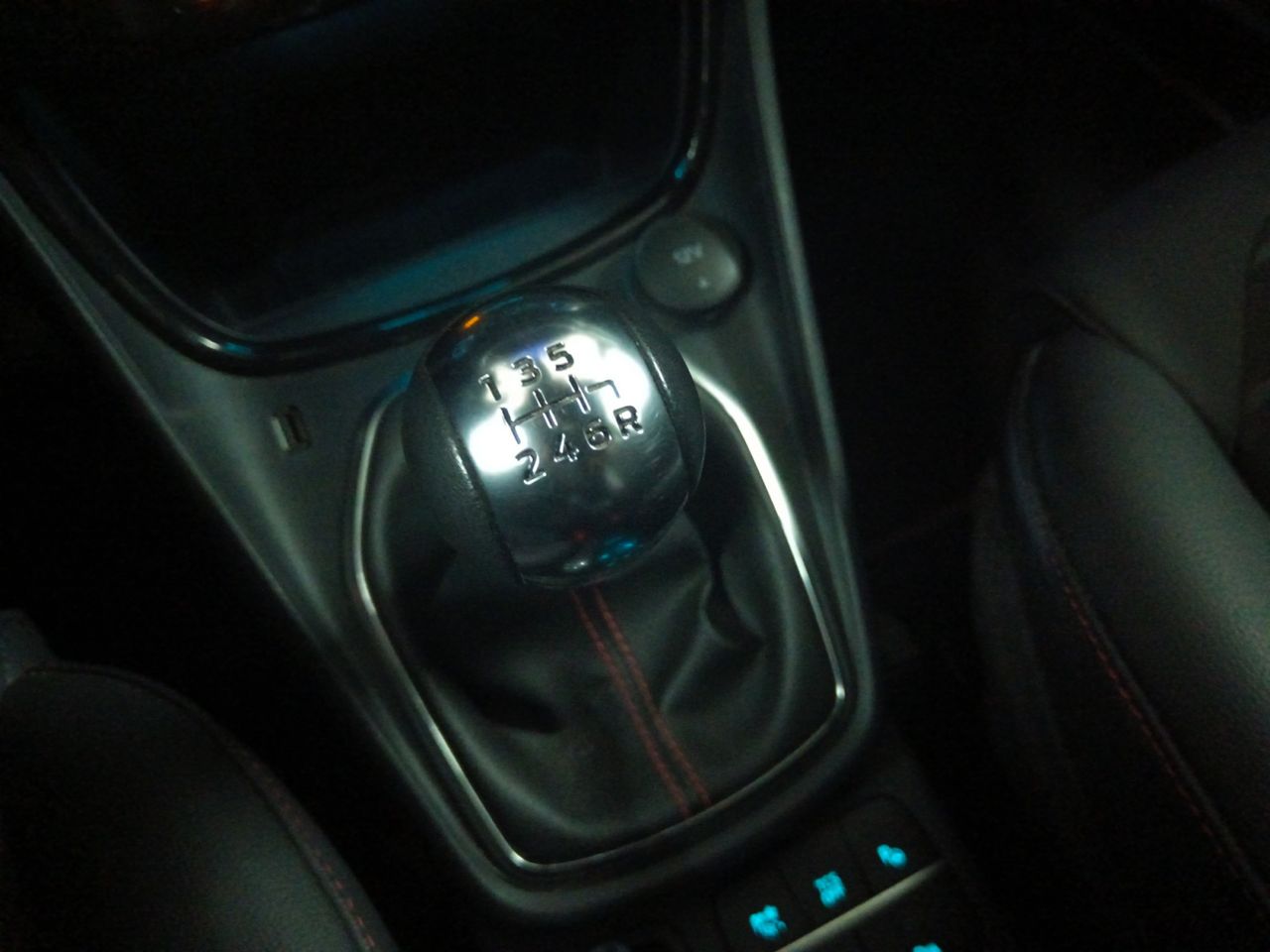 Ford Puma Hybrid ST-Line X - foto 12